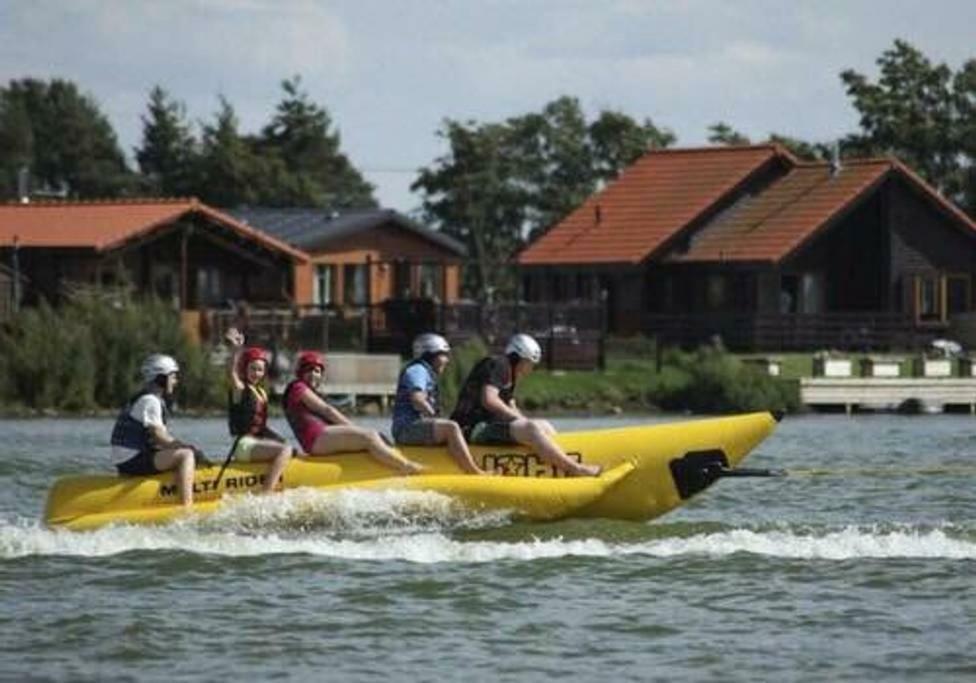 Relaxing Holiday Home With Hot Tub At Tattershall Lakes 外观 照片
