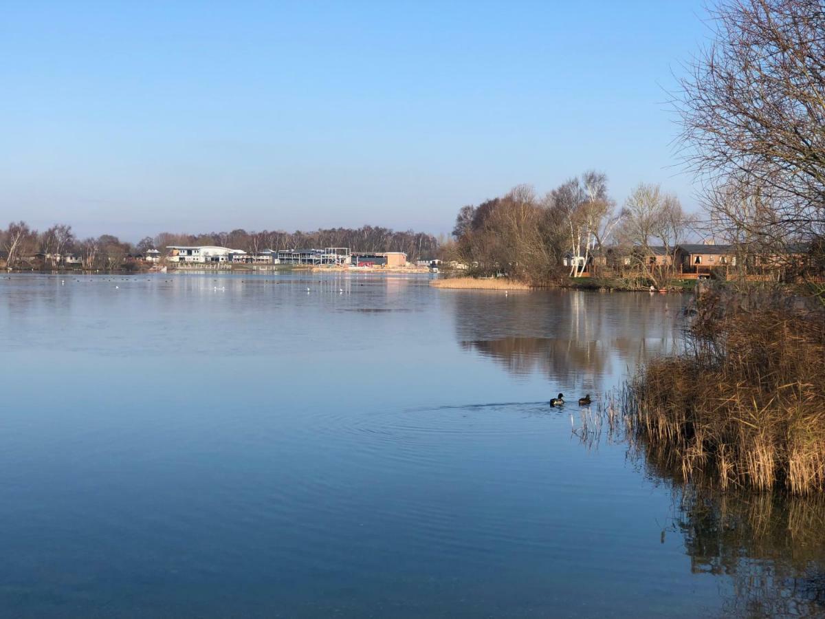 Relaxing Holiday Home With Hot Tub At Tattershall Lakes 外观 照片