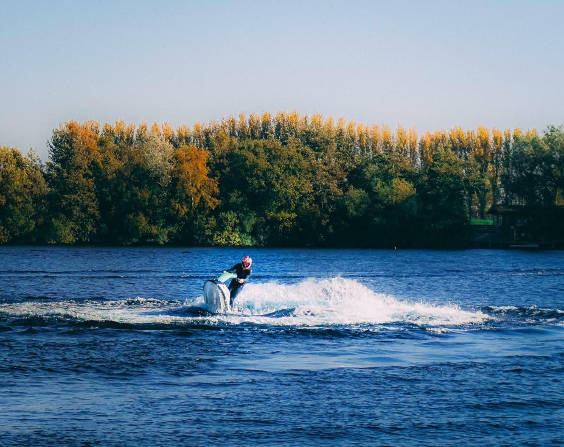 Relaxing Holiday Home With Hot Tub At Tattershall Lakes 外观 照片