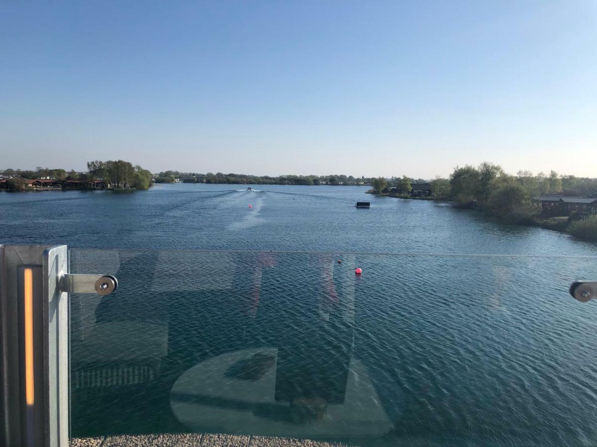 Relaxing Holiday Home With Hot Tub At Tattershall Lakes 外观 照片